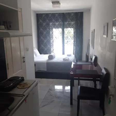 Lilishouse Prenociste *